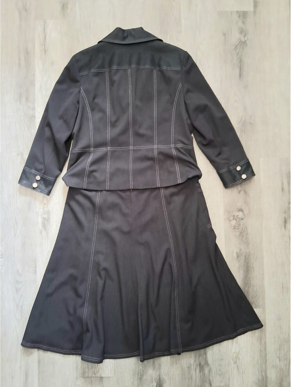 Conrad C Proportion Petite Size 16 Black Gray Contrast Stitch Skirt Suit Set - Picture 2 of 15